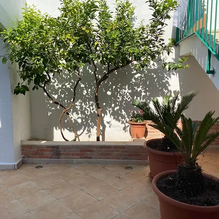 Salento - Accogliente Villetta Vacanze In Villaggio Con Piscina Vicino A Torre Lapillo Torre Lapillo